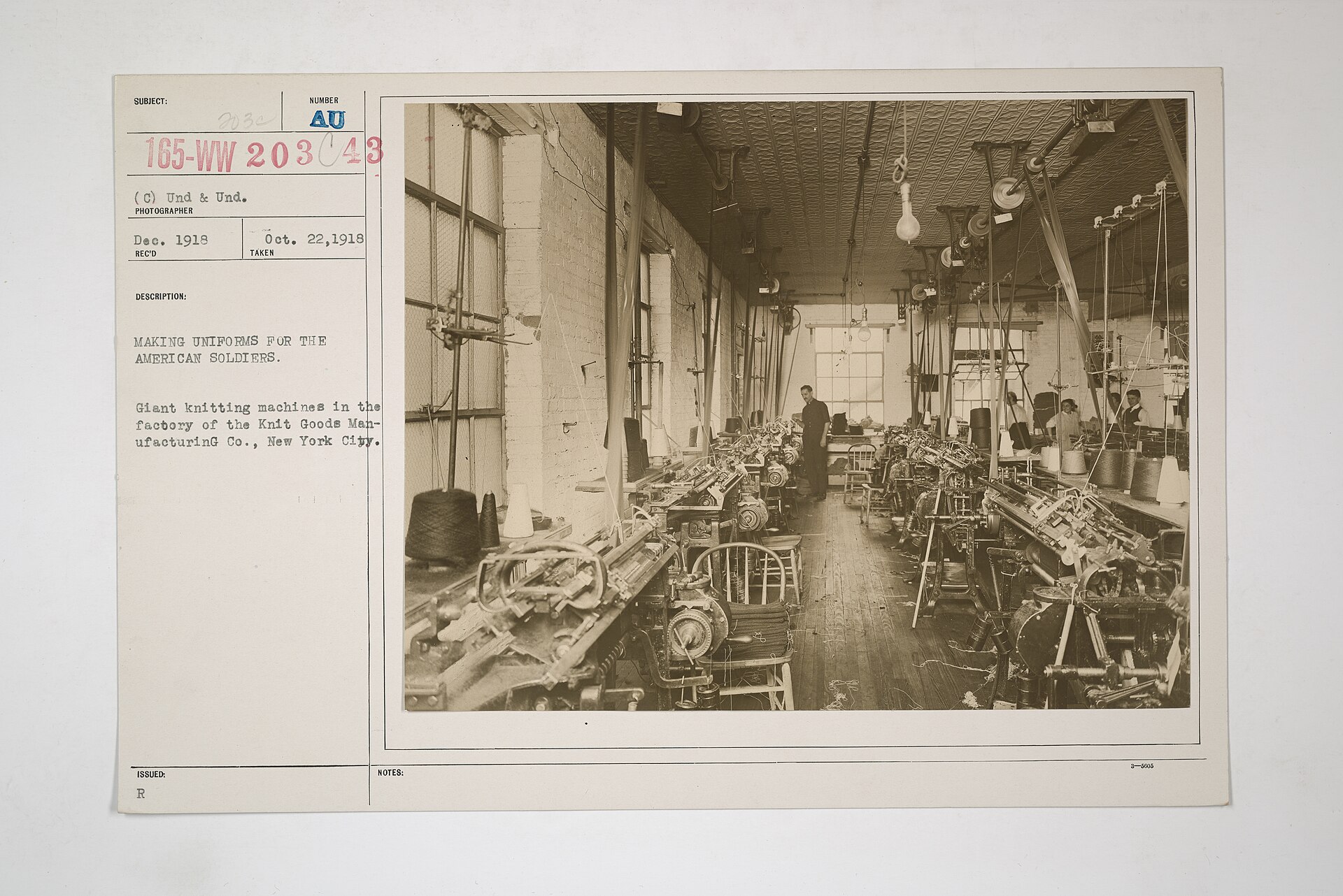 Quality Control Software for Manufacturing: How to Evaluate Solutions — editorial photograph